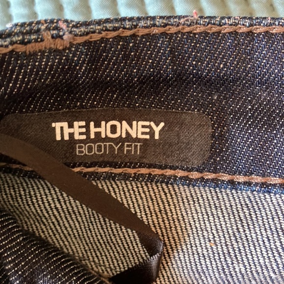 Joe's The Honey Booty Fit Jeans - Picture 6 of 12